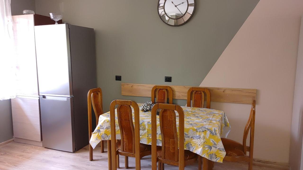Apartament Na Rozanej I Ustka Ngoại thất bức ảnh